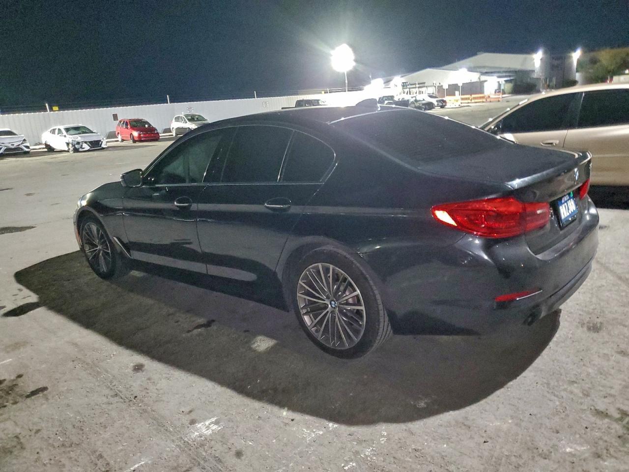 2018 BMW Seria 5 - zdjęcie 2