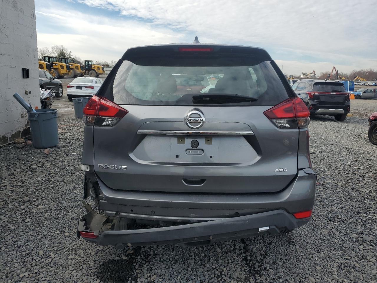 2018 Nissan Rogue S - zdjęcie 6