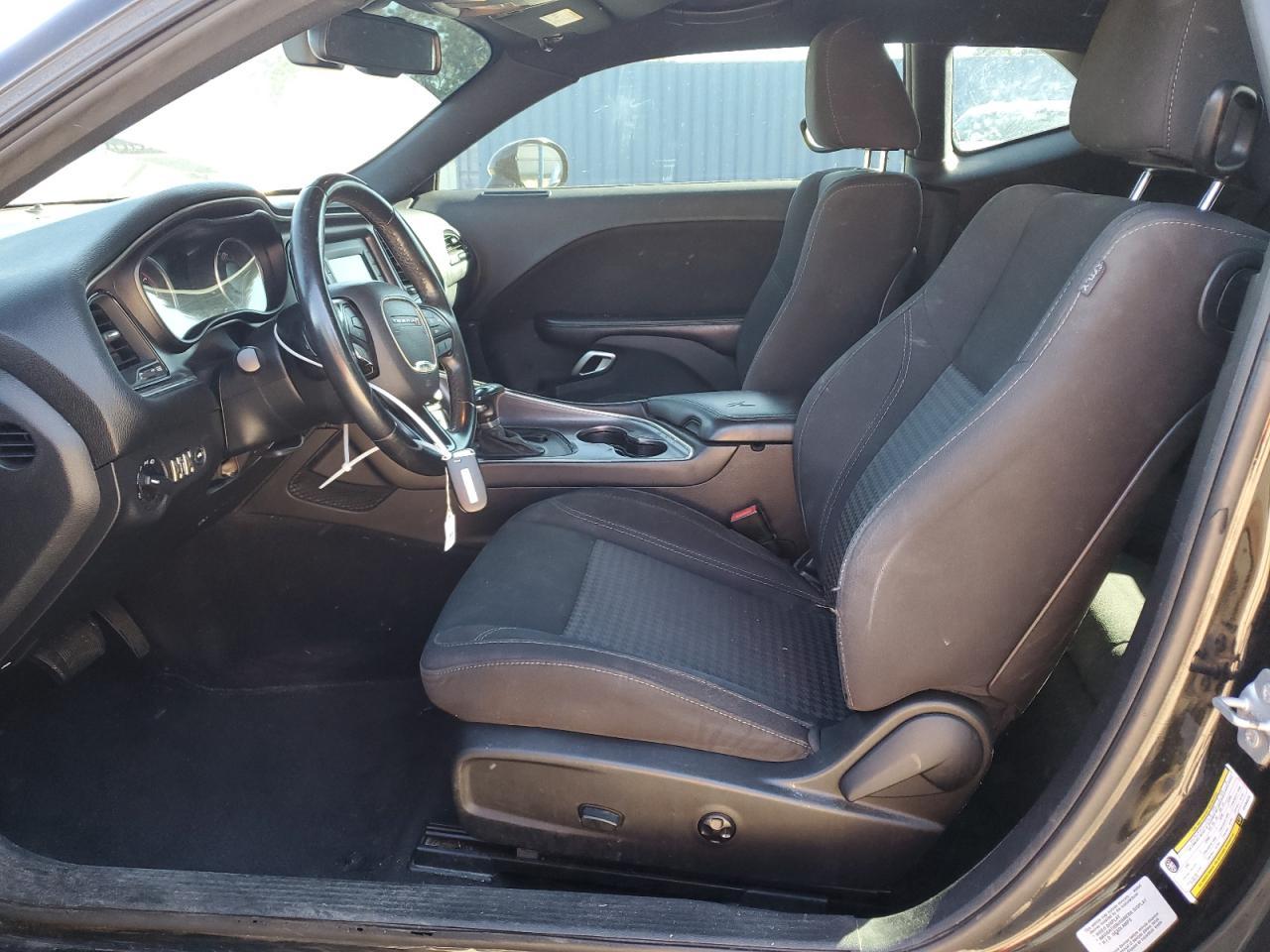 2016 Dodge Challenger Sxt - zdjęcie 7