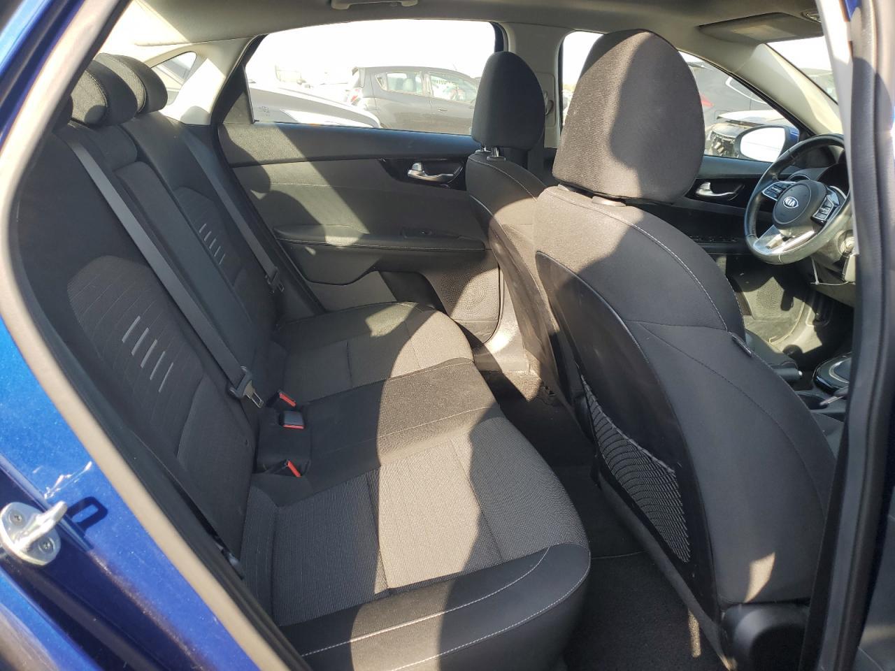 2019 Kia Forte - zdjęcie 10