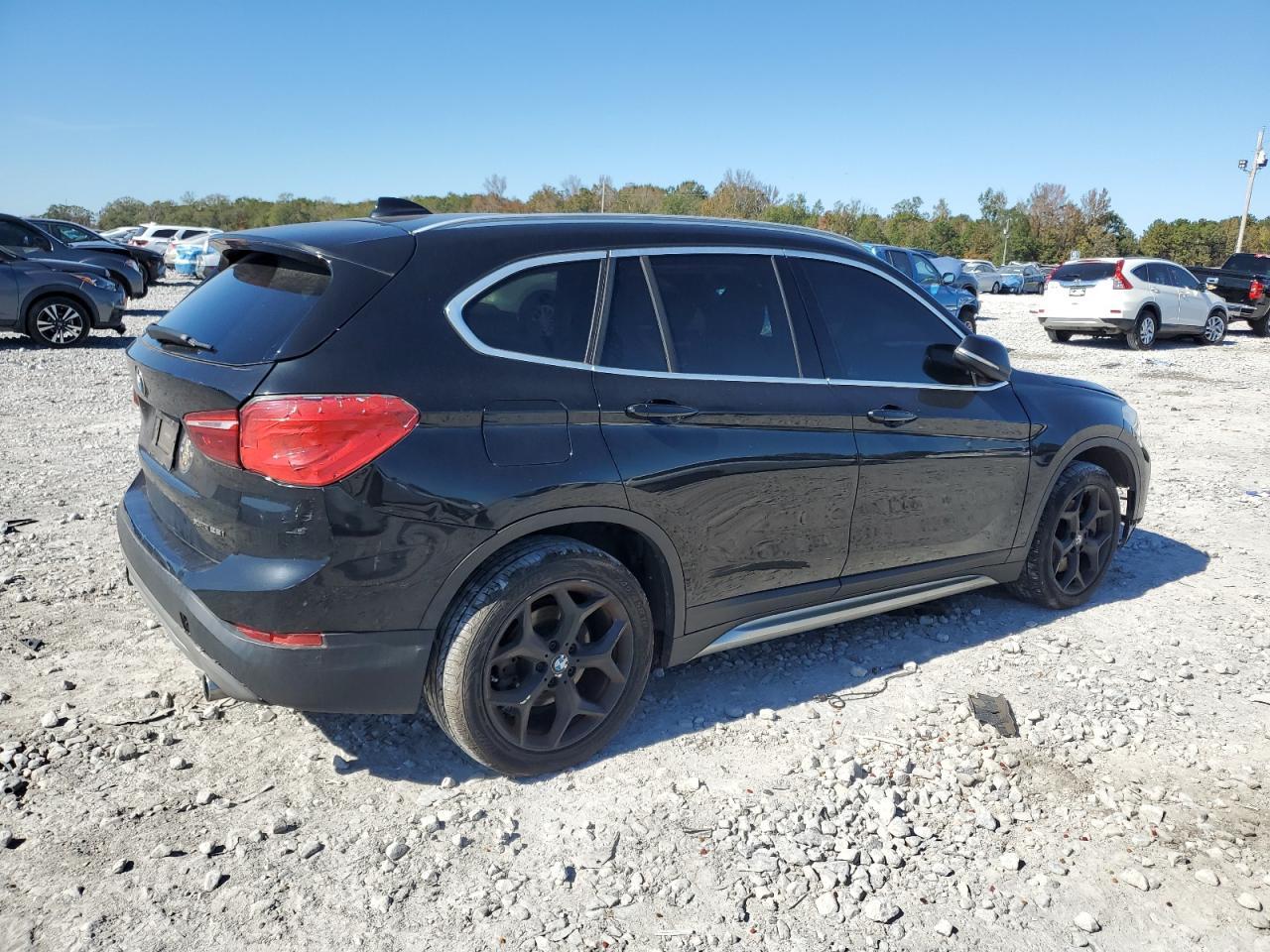 2018 BMW X1 xDrive28I - zdjęcie 3