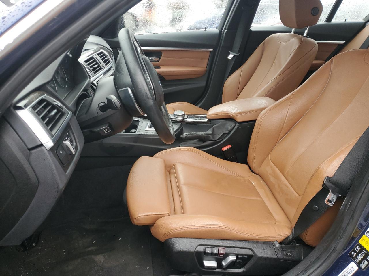 2017 BMW Seria 3 - zdjęcie 7