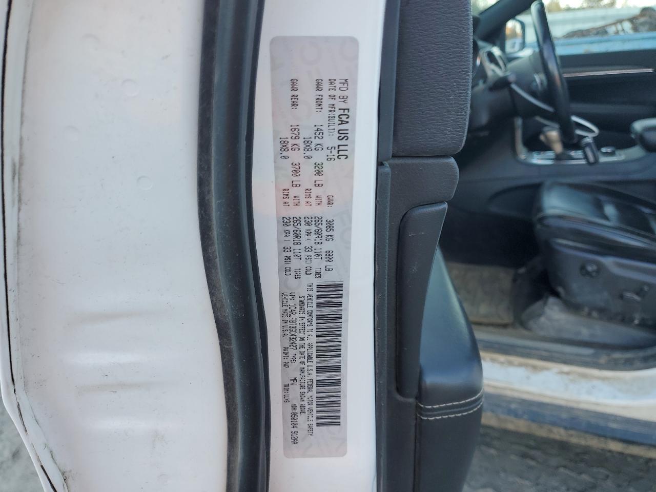 2016 Jeep Grand Cherokee - zdjęcie 13