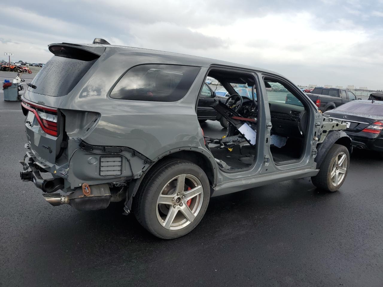 2023 Dodge Durango Srt Hellcat - zdjęcie 3