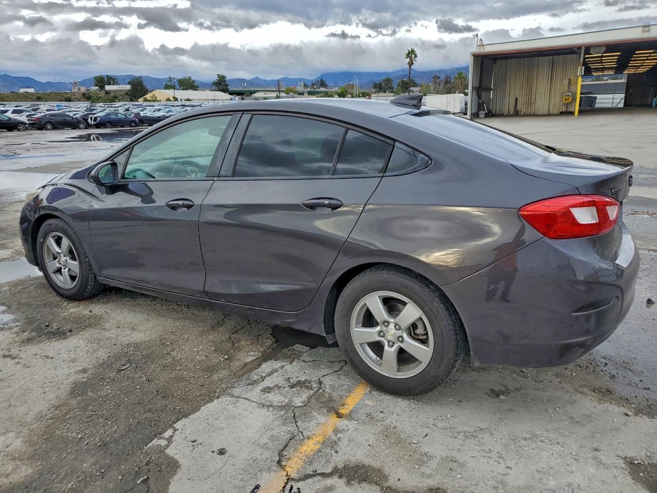 2016 Chevrolet Cruze Lt - zdjęcie 2