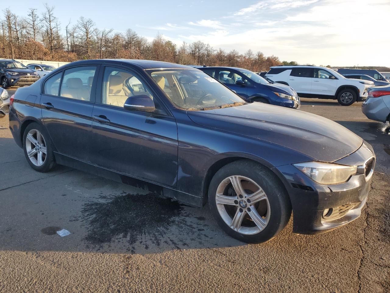 2013 BMW 3 Series - zdjęcie 4