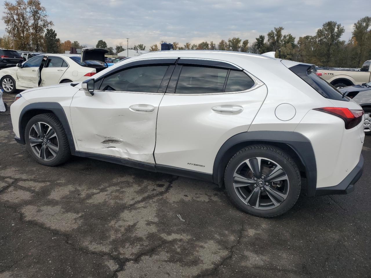 2019 Lexus Ux 250H - zdjęcie 2