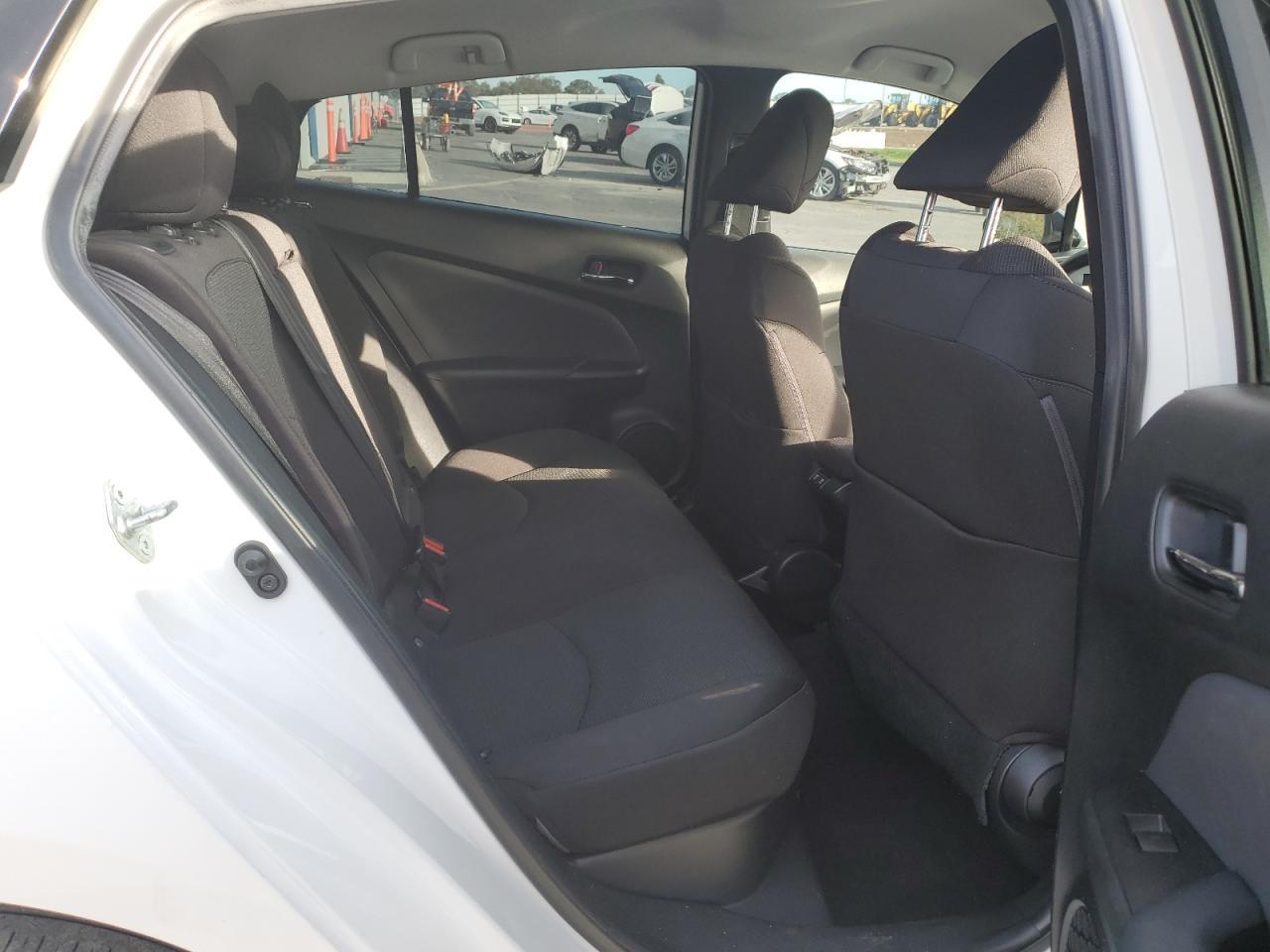 2020 Toyota Prius - zdjęcie 10