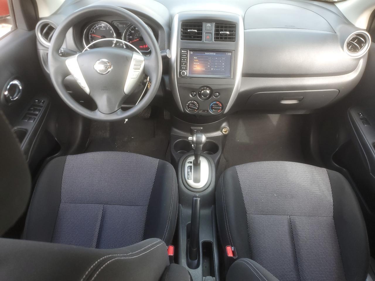 2019 Nissan Versa S - zdjęcie 8