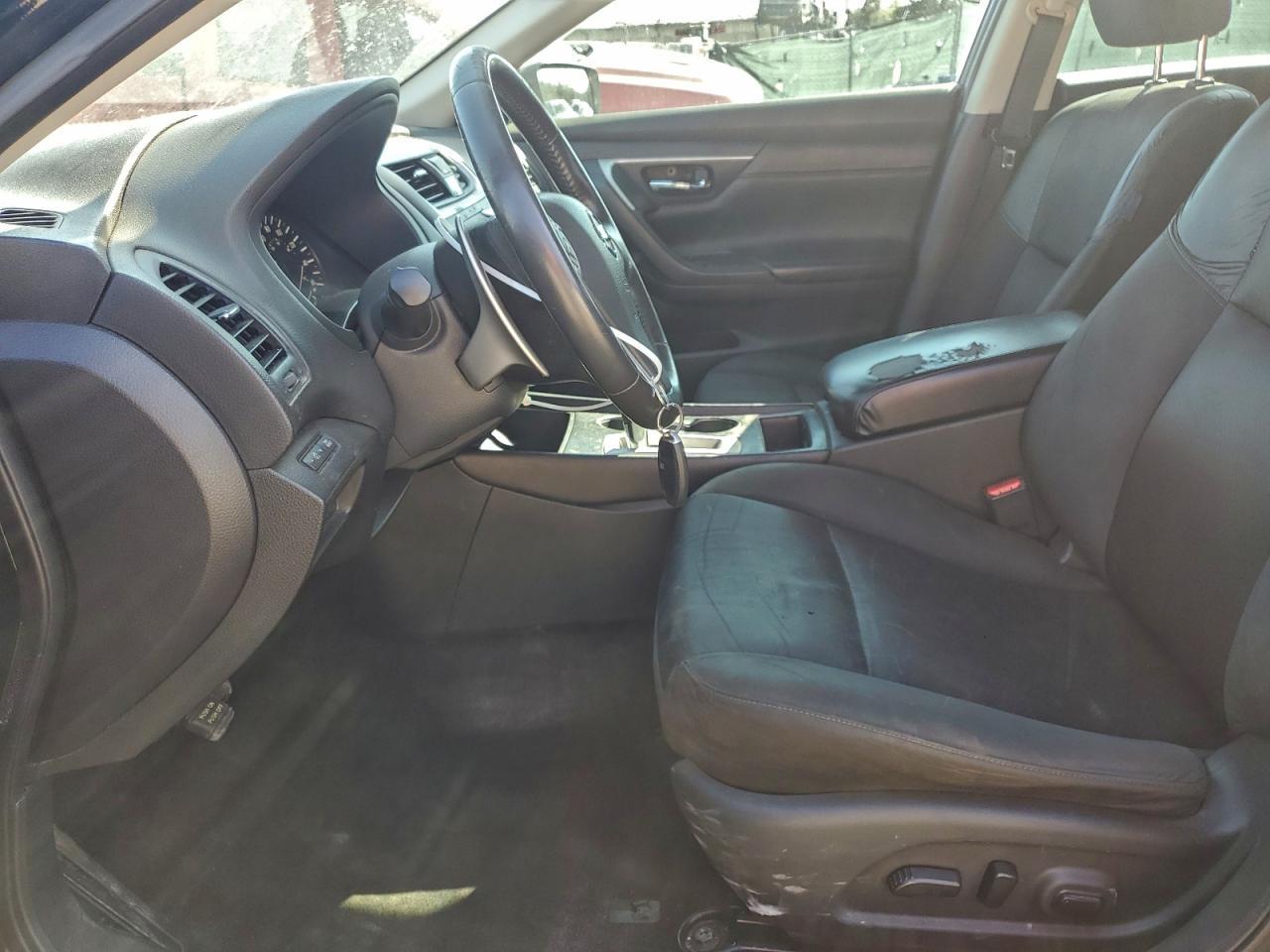 2016 Nissan Altima - zdjęcie 7