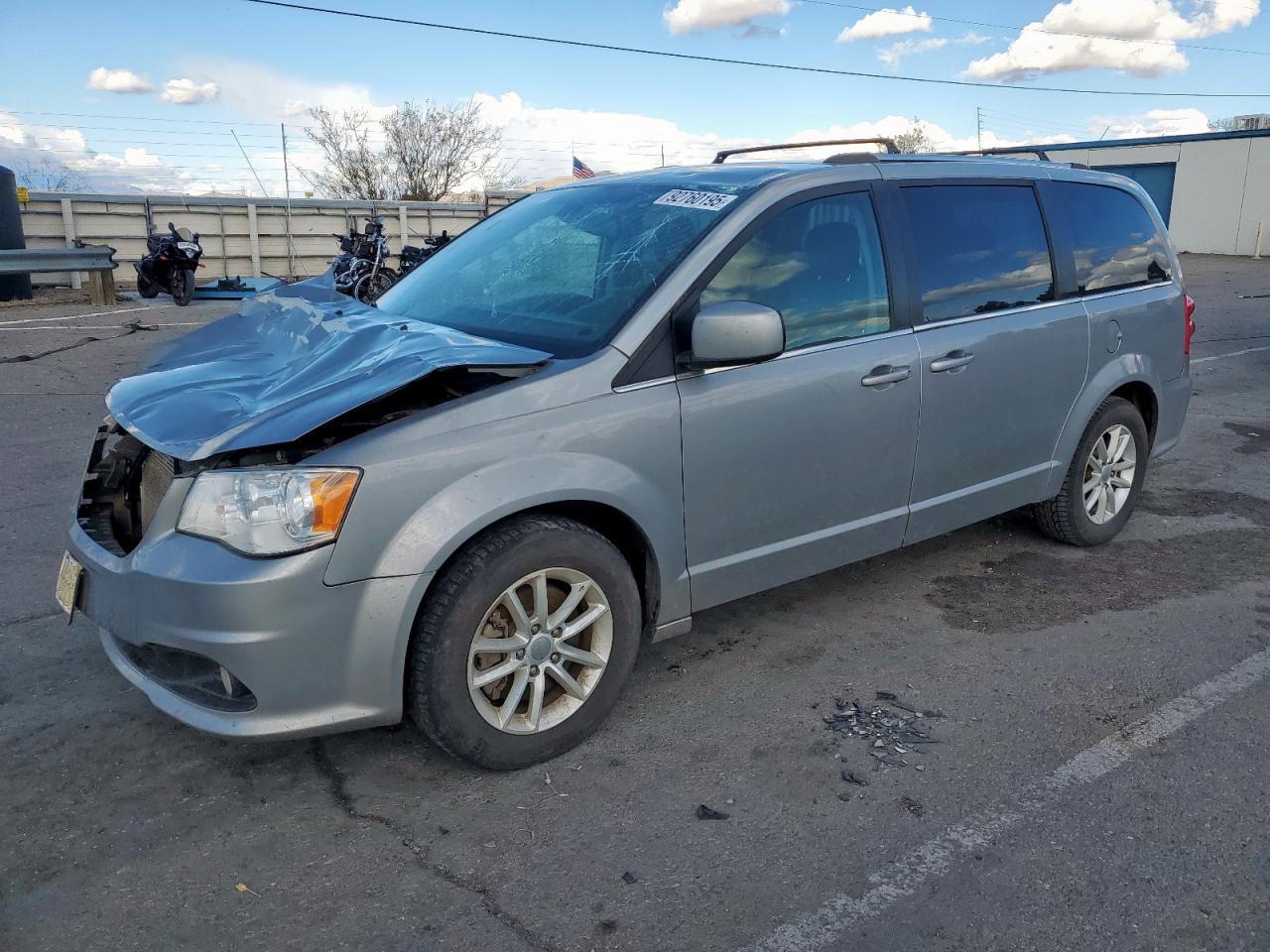 2019 Dodge Grand Caravan Sxt - zdjęcie główne