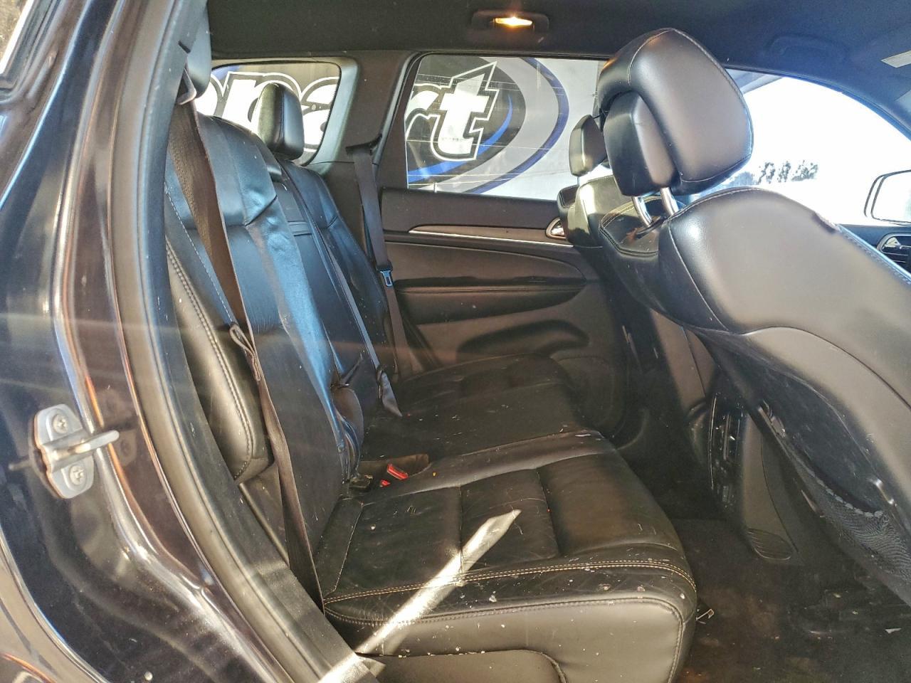 2015 Jeep Grand Cherokee - zdjęcie 10
