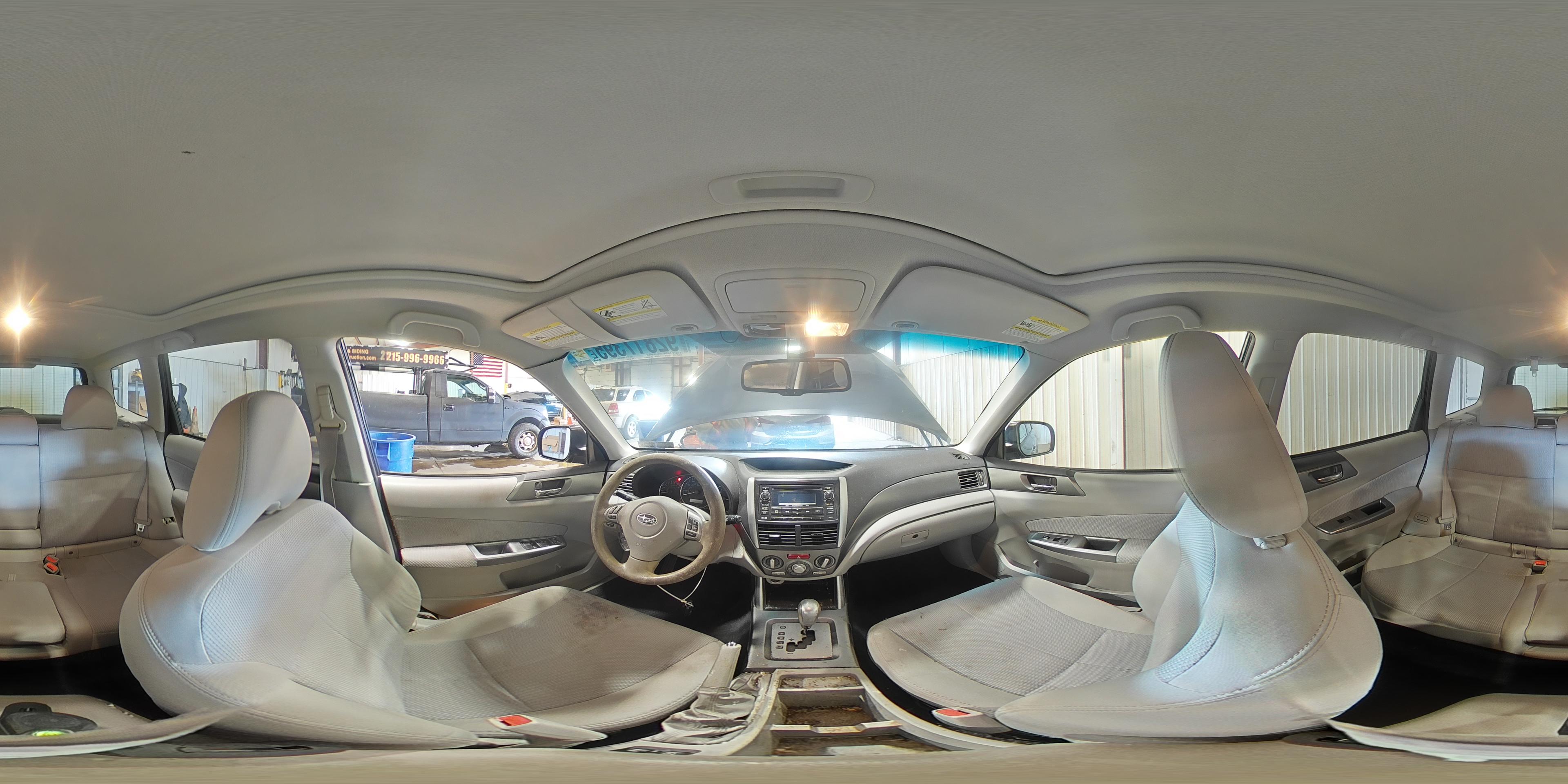 2013 Subaru Forester - zdjęcie 16