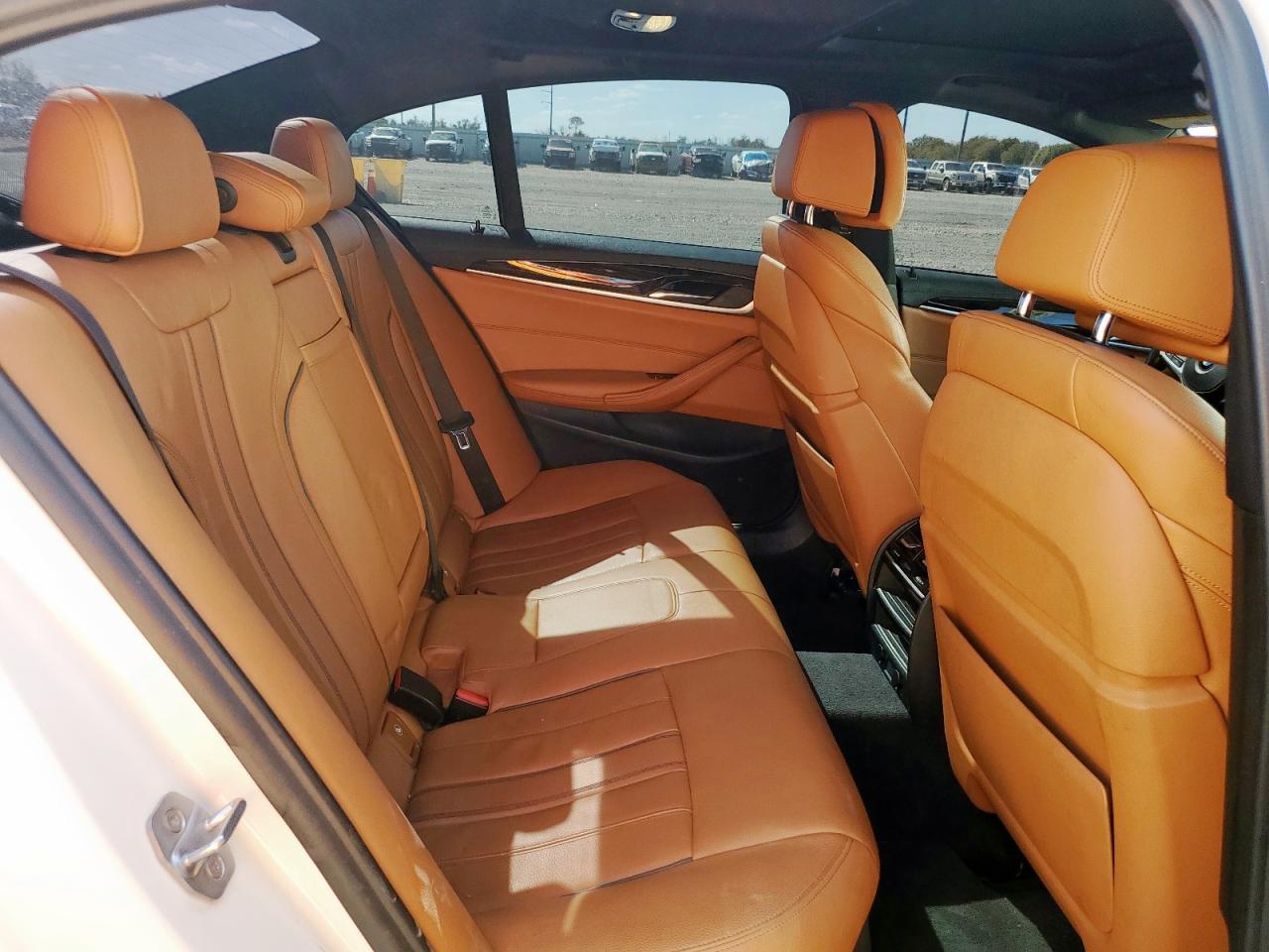 2018 BMW Seria 5 - zdjęcie 10
