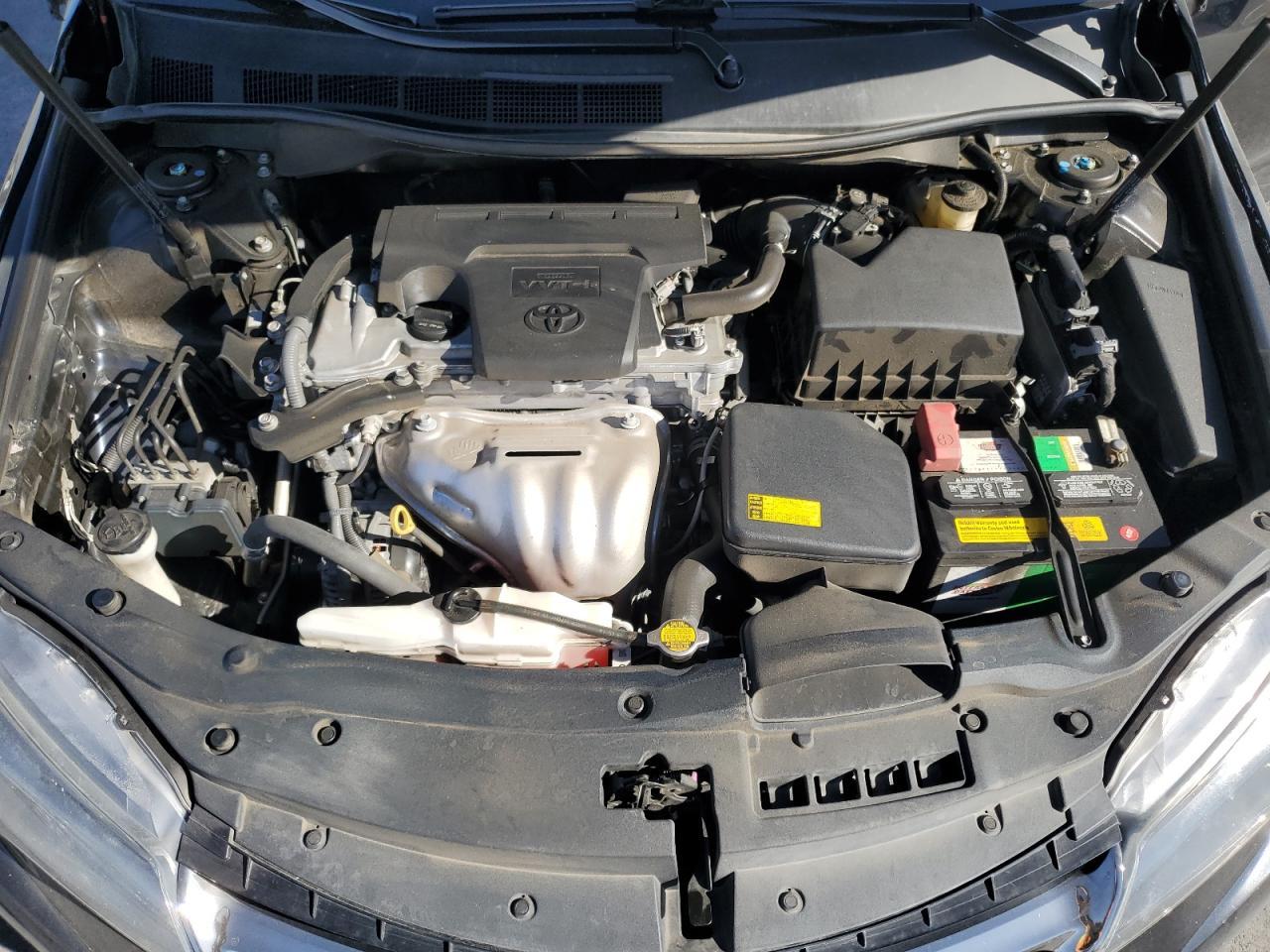 2015 Toyota Camry - zdjęcie 11