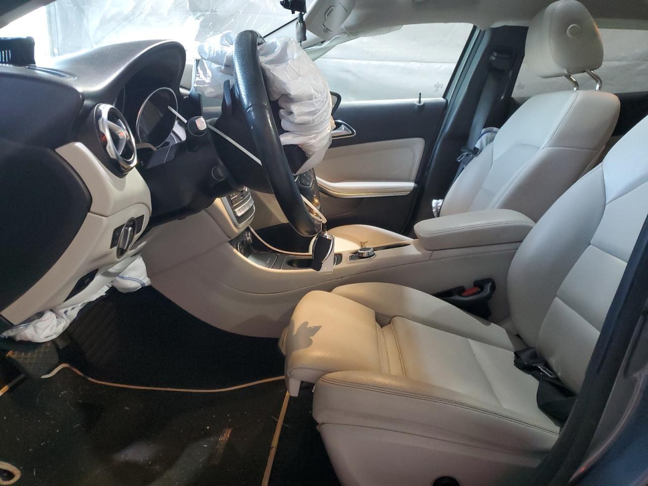 2019 Mercedes-Benz Gla 250 4Matic - zdjęcie 7