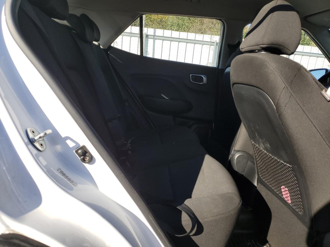 2021 Hyundai Venue Se - zdjęcie 10