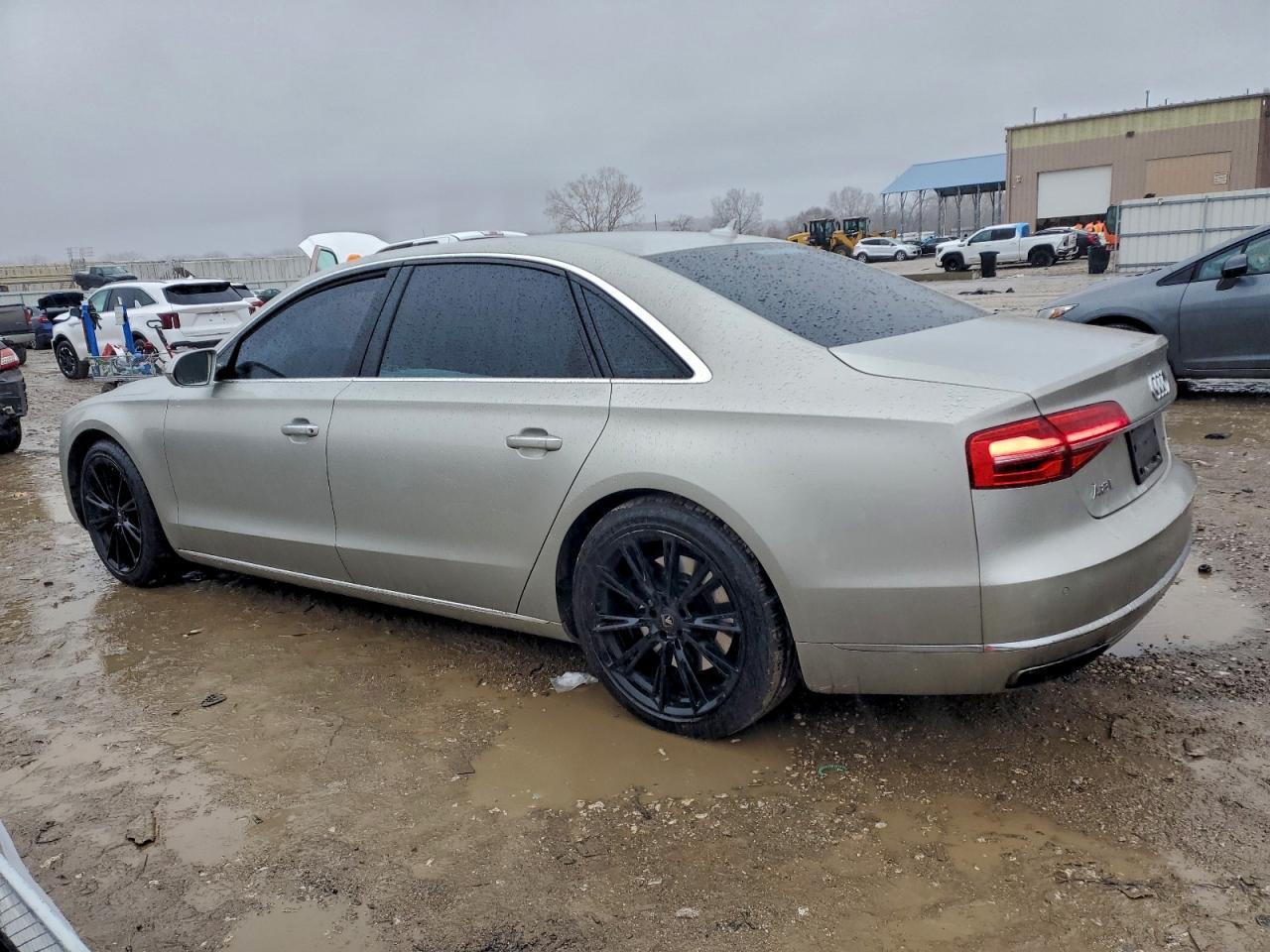 2015 Audi A8 L Quattro - zdjęcie 2