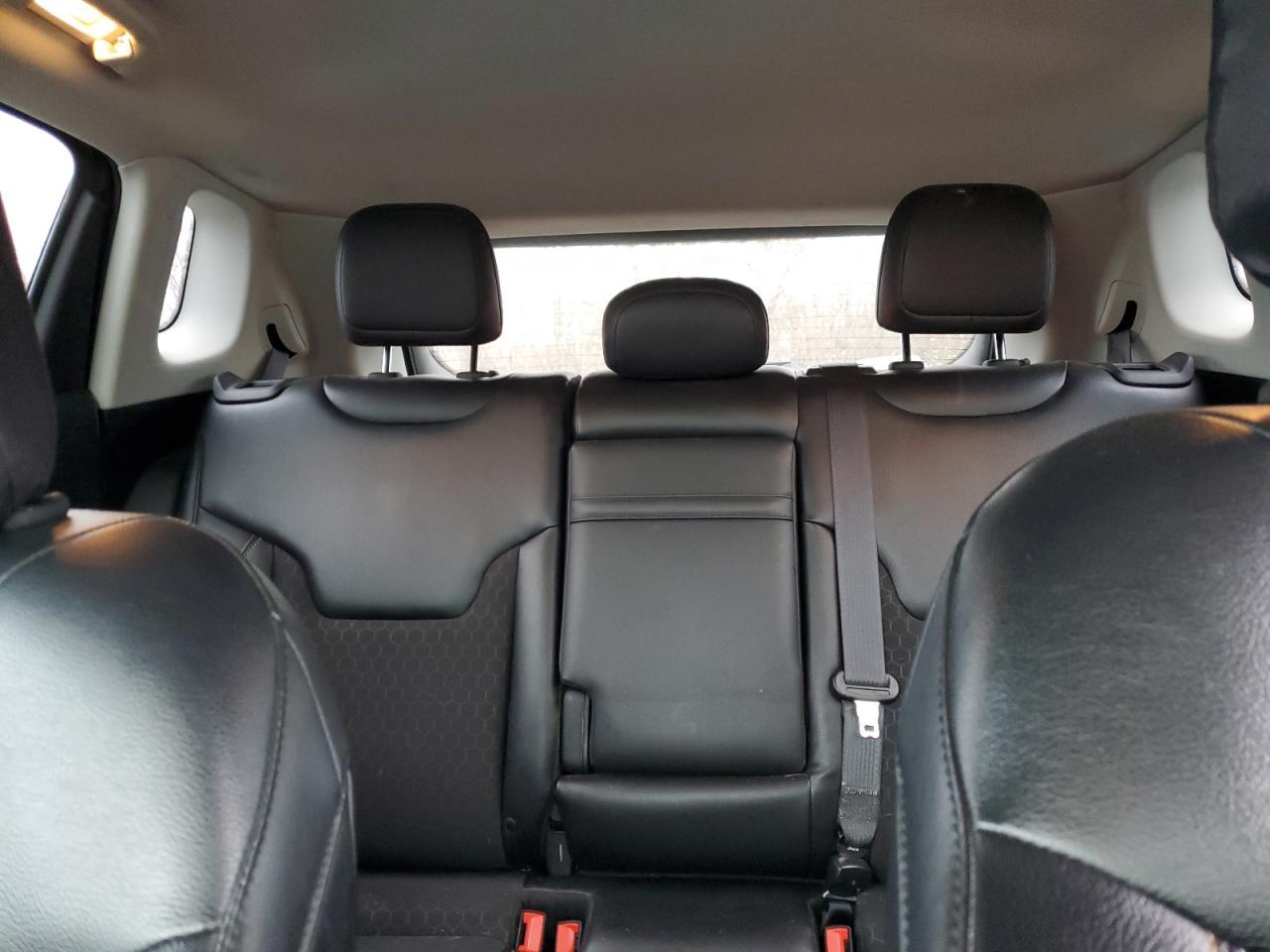 2017 Jeep Compass - zdjęcie 10