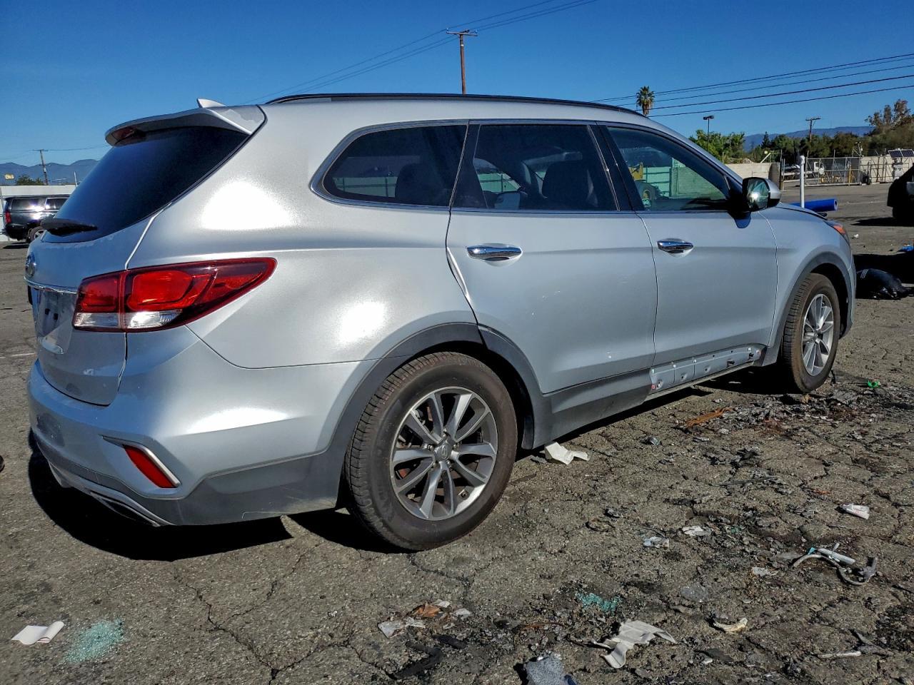 2018 Hyundai Santa Fe Se - zdjęcie 3