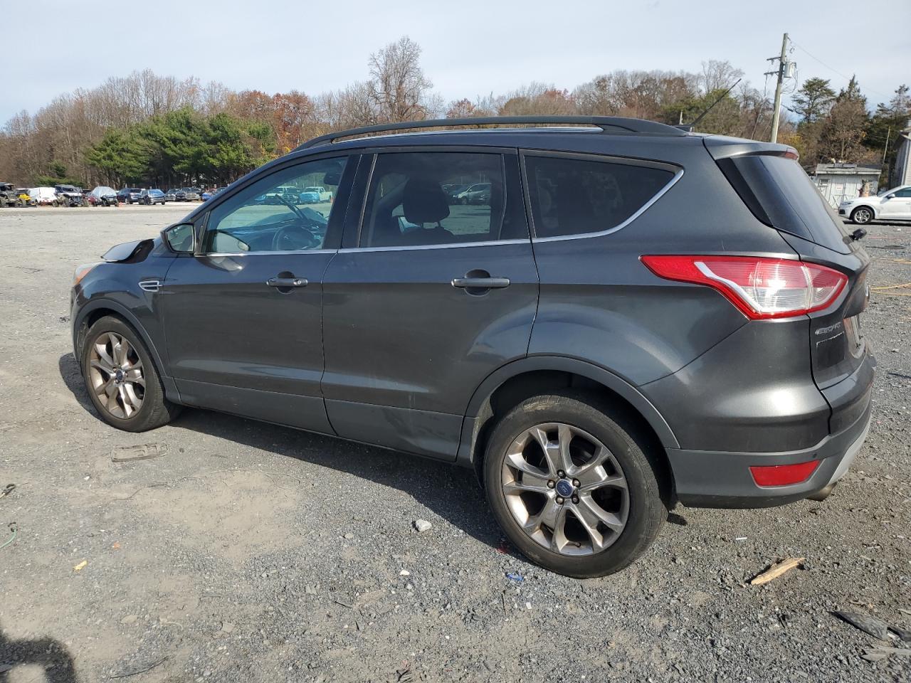 2015 Ford Escape - zdjęcie 2