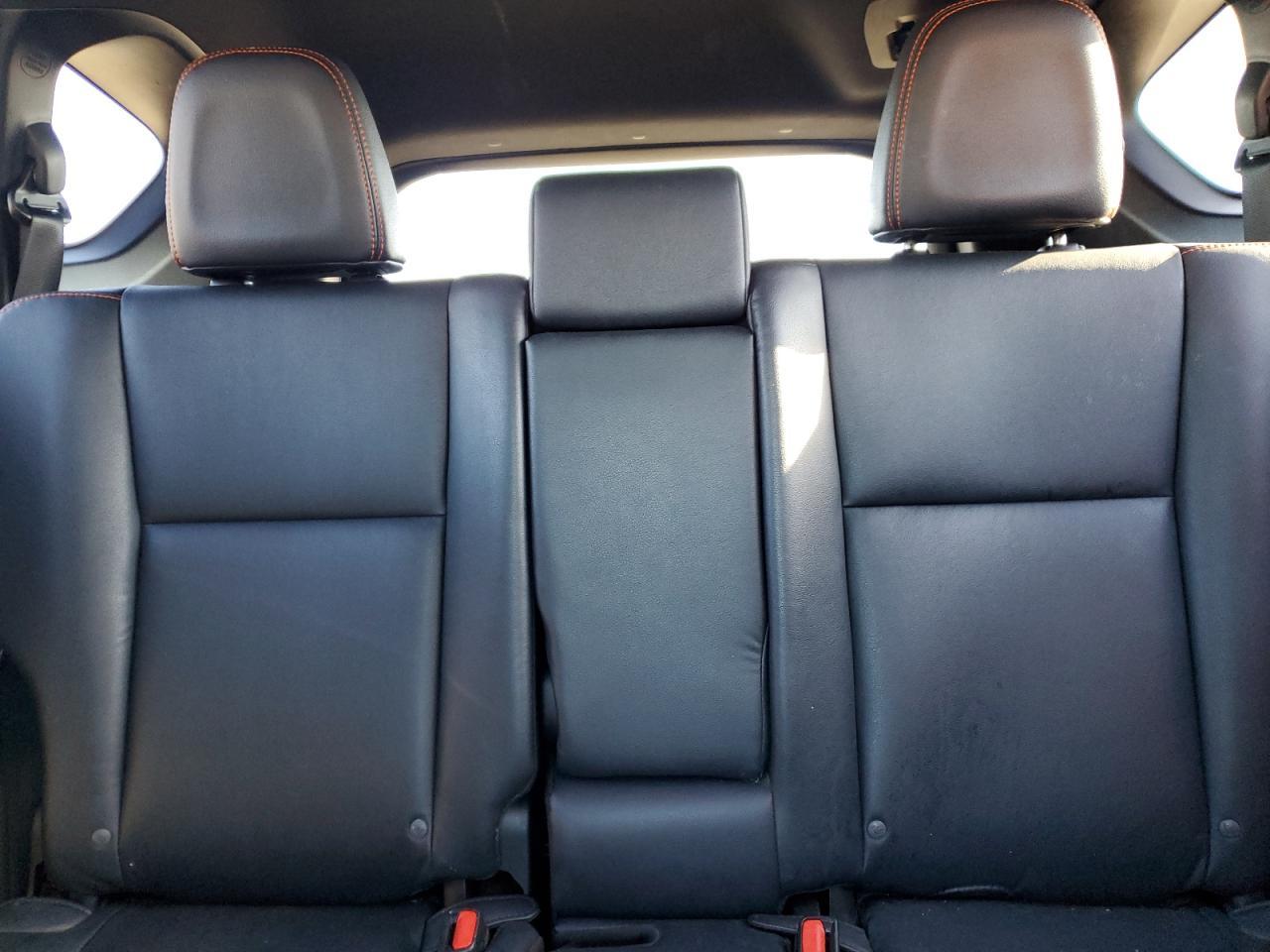 2016 Toyota RAV 4 - zdjęcie 10