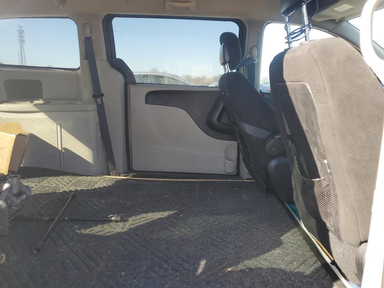 2016 Dodge Grand Caravan Sxt - zdjęcie 11
