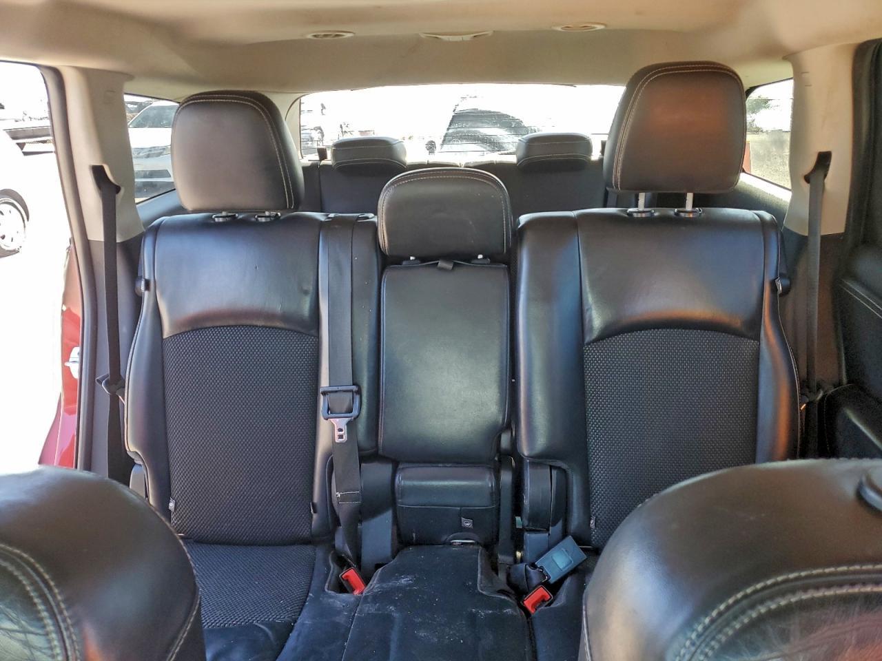 2015 Dodge Journey Crossroad - zdjęcie 10