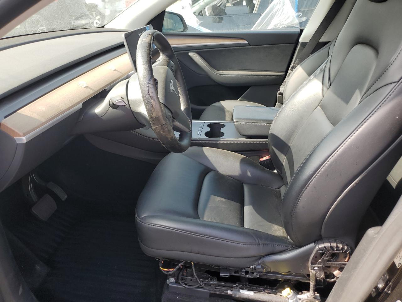 2024 Tesla Y - zdjęcie 7