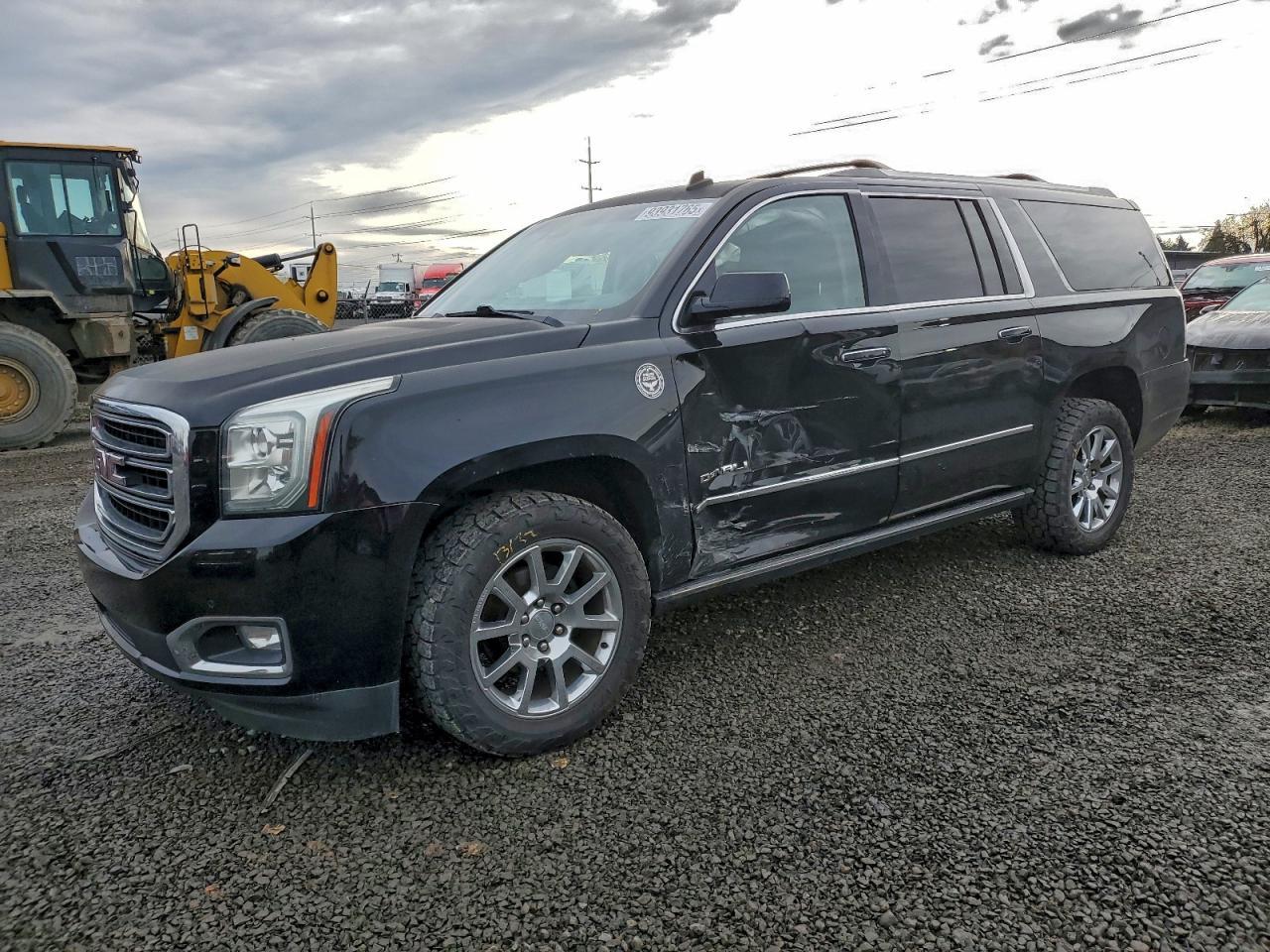 2015 GMC Yukon Xl Denali - zdjęcie główne