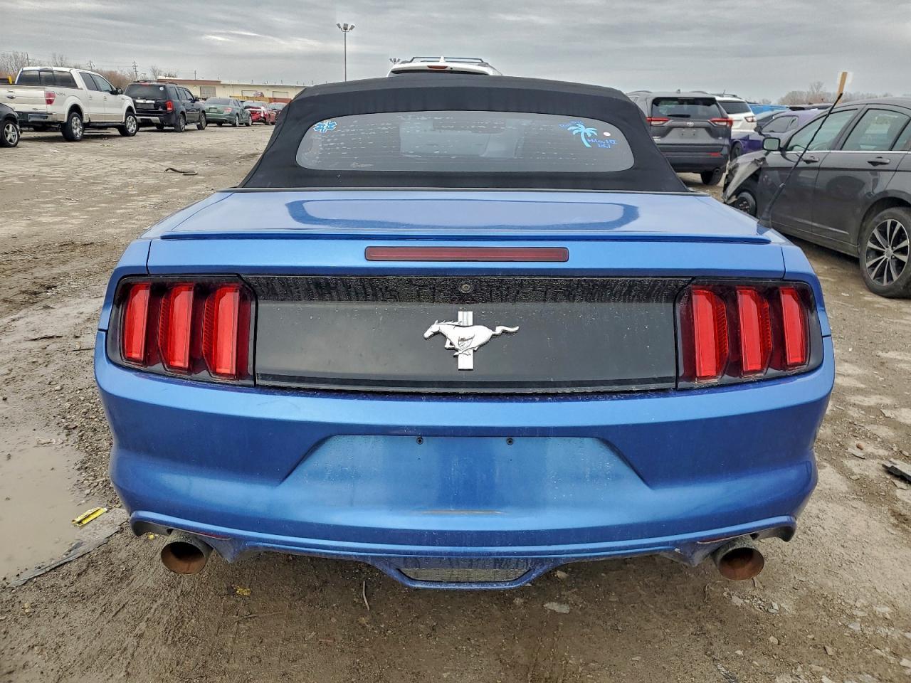 2016 Ford Mustang - zdjęcie 6