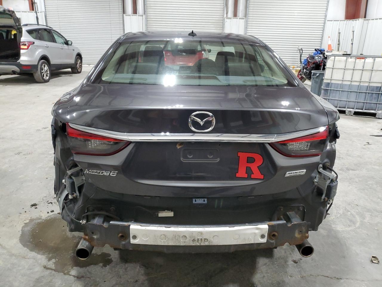 2017 Mazda 6 - zdjęcie 6