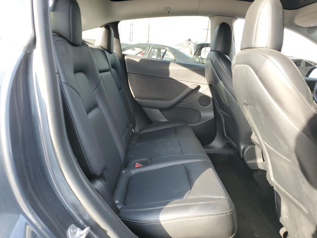 2022 Tesla Model Y - zdjęcie 10