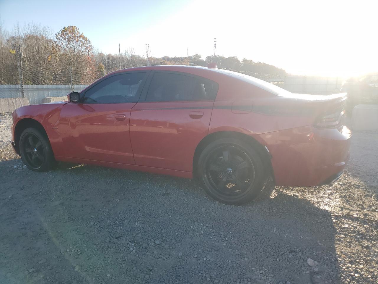 2016 Dodge Charger R/T - zdjęcie 2