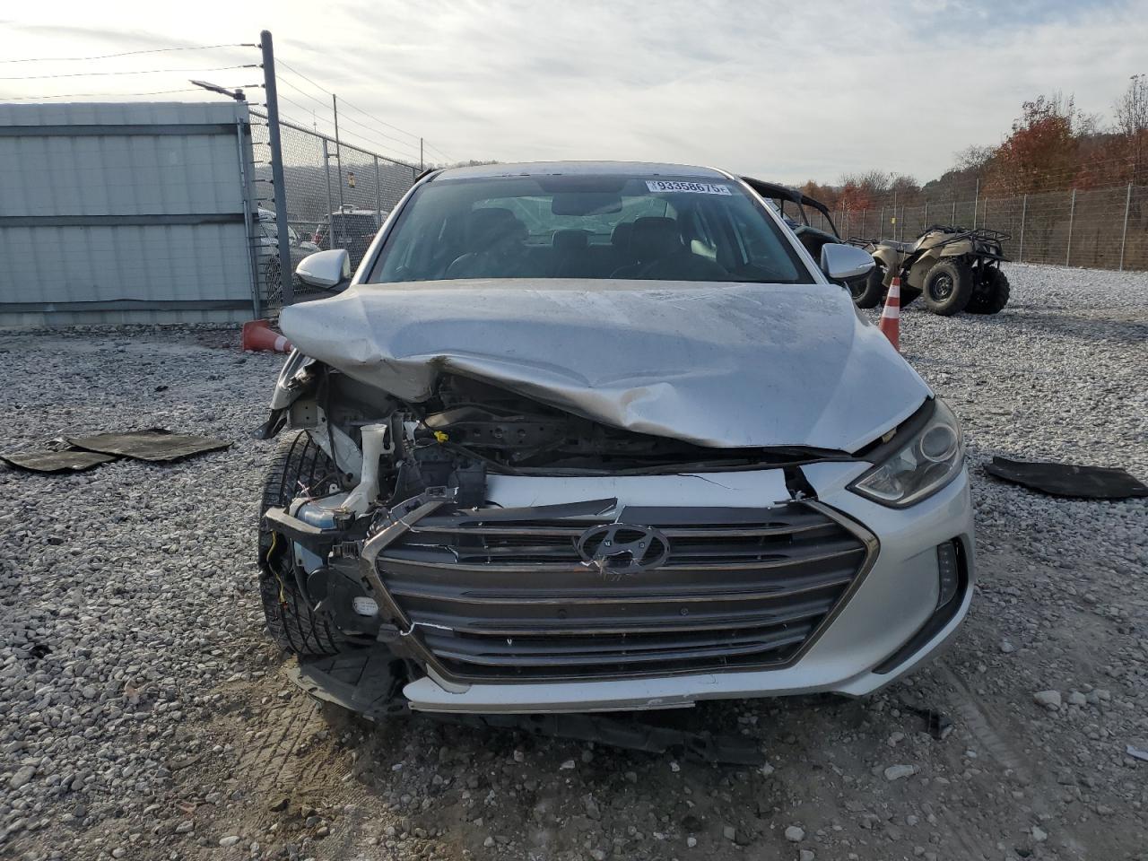 2017 Hyundai Elantra - zdjęcie 5