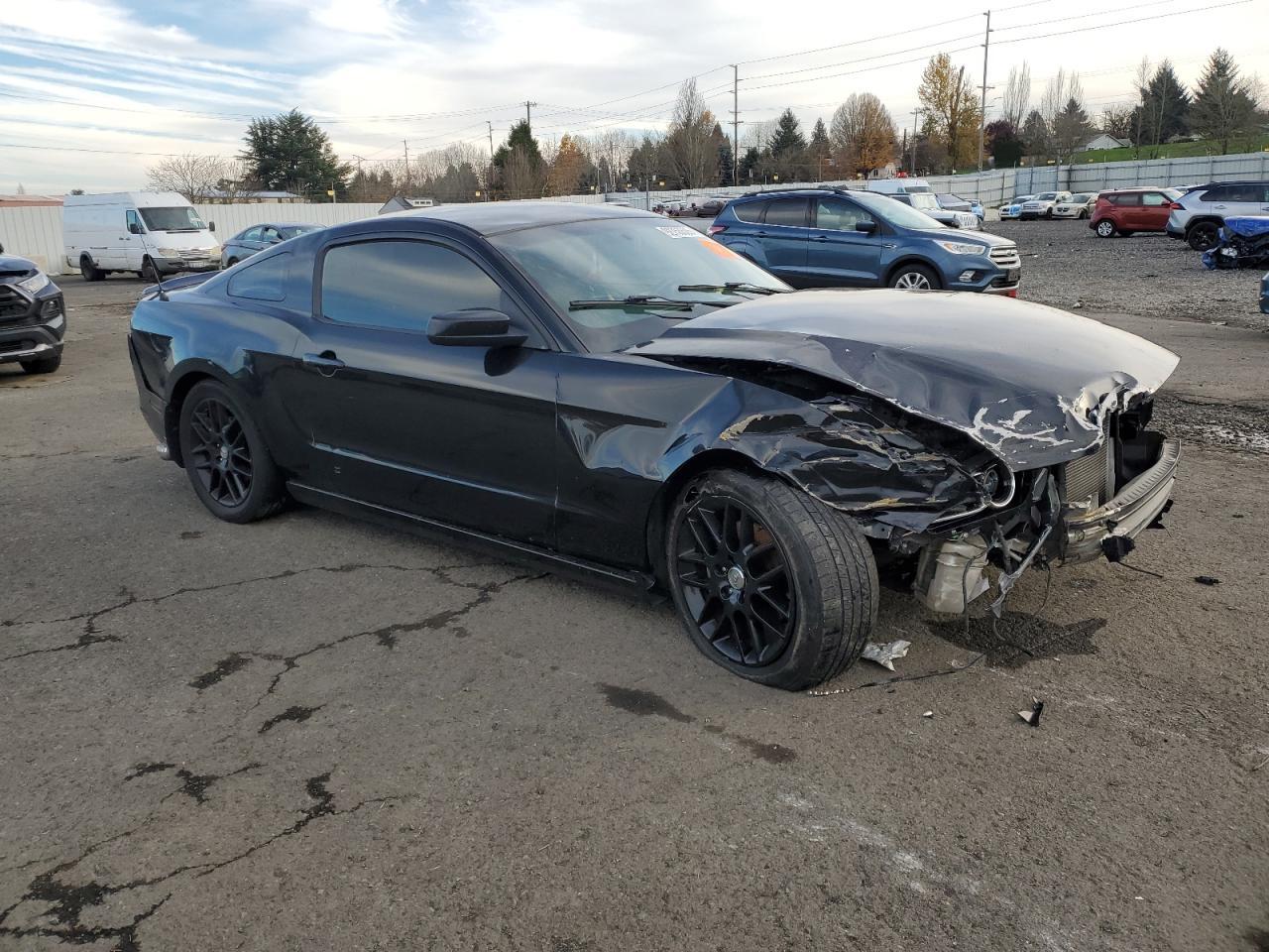 2014 Ford Mustang - zdjęcie 4
