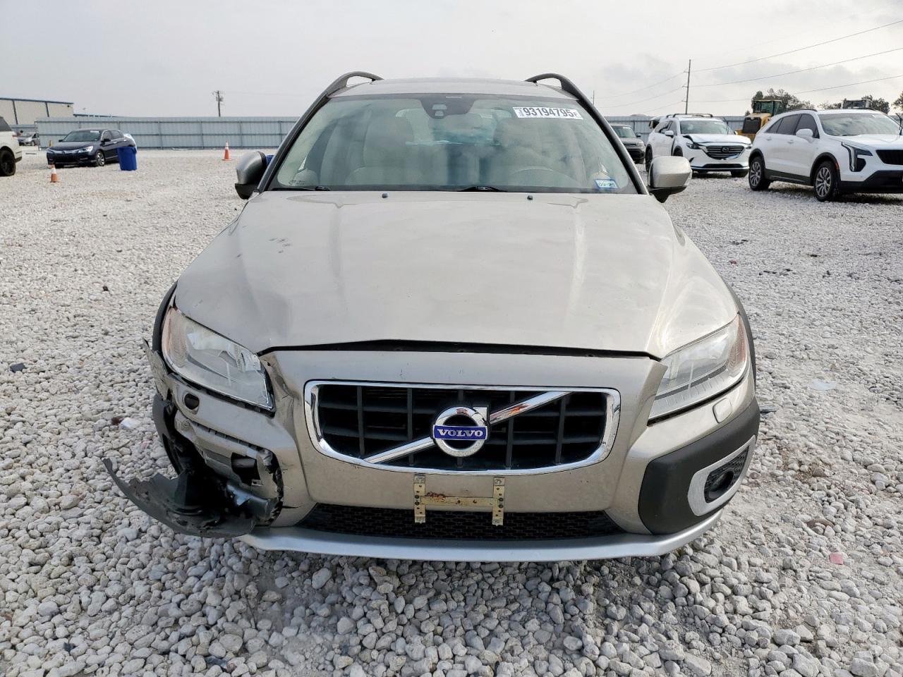 2013 Volvo XC70 - zdjęcie 5