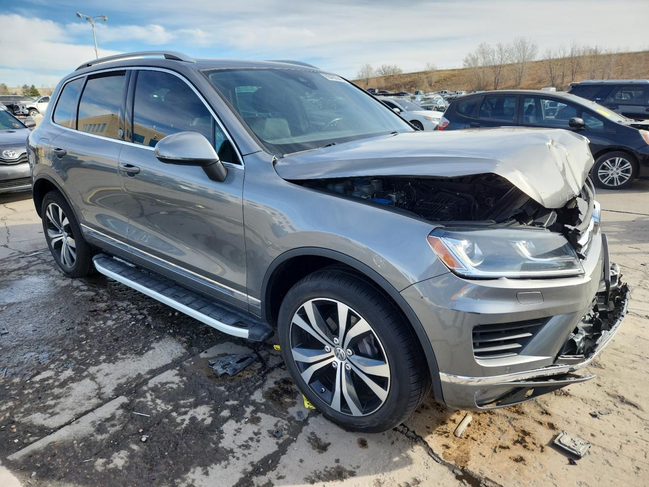 2017 Volkswagen Touareg Wolfsburg - zdjęcie 4