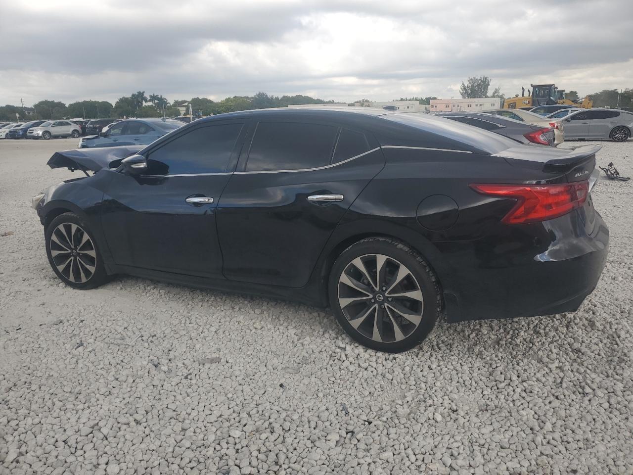 2016 Nissan Maxima - zdjęcie 2