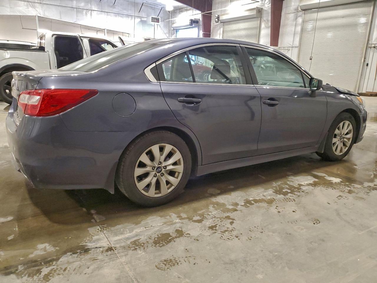 2015 Subaru Legacy - zdjęcie 3