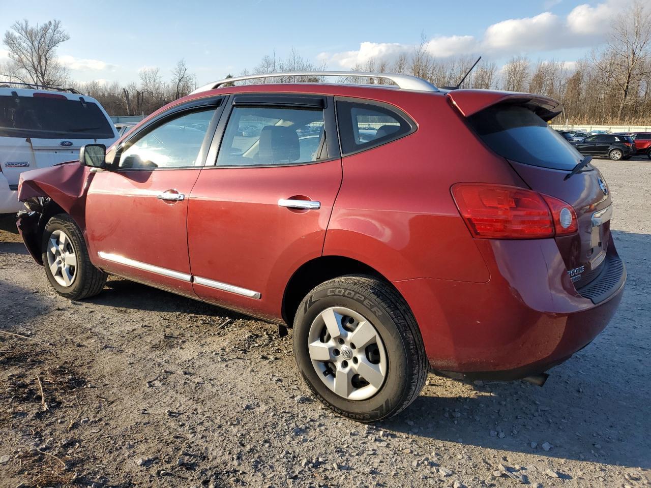 2015 Nissan Rogue - zdjęcie 2