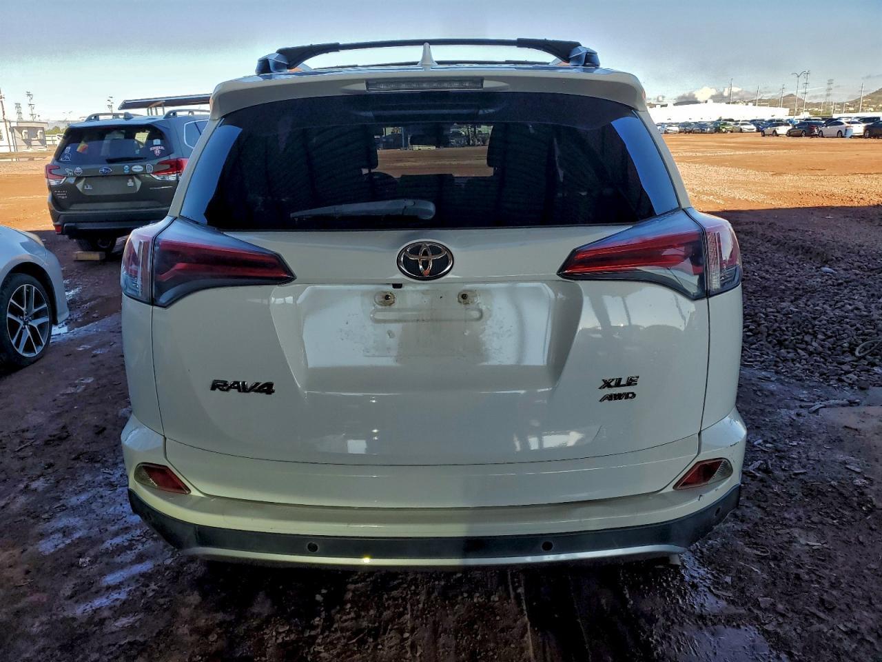 2016 Toyota RAV 4 - zdjęcie 6