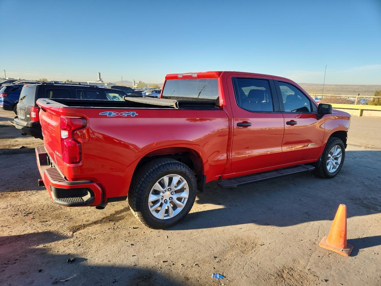 2022 Chevrolet Silverado K1500 Custom - zdjęcie 3