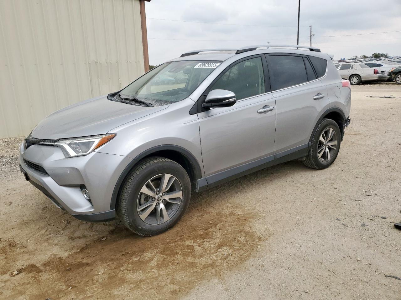 2018 Toyota RAV 4 - zdjęcie główne