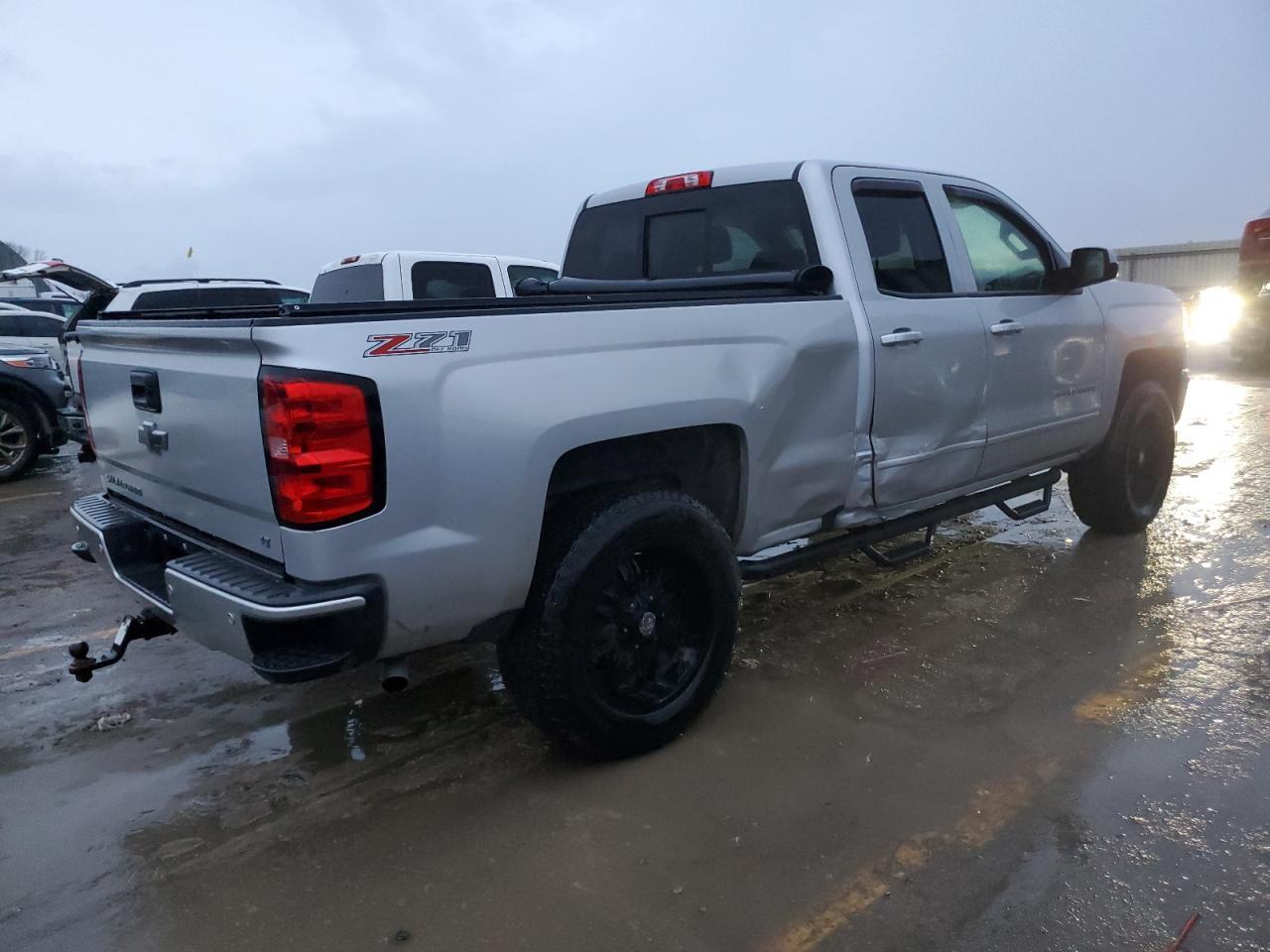 2017 Chevrolet Silverado K1500 Lt - zdjęcie 3
