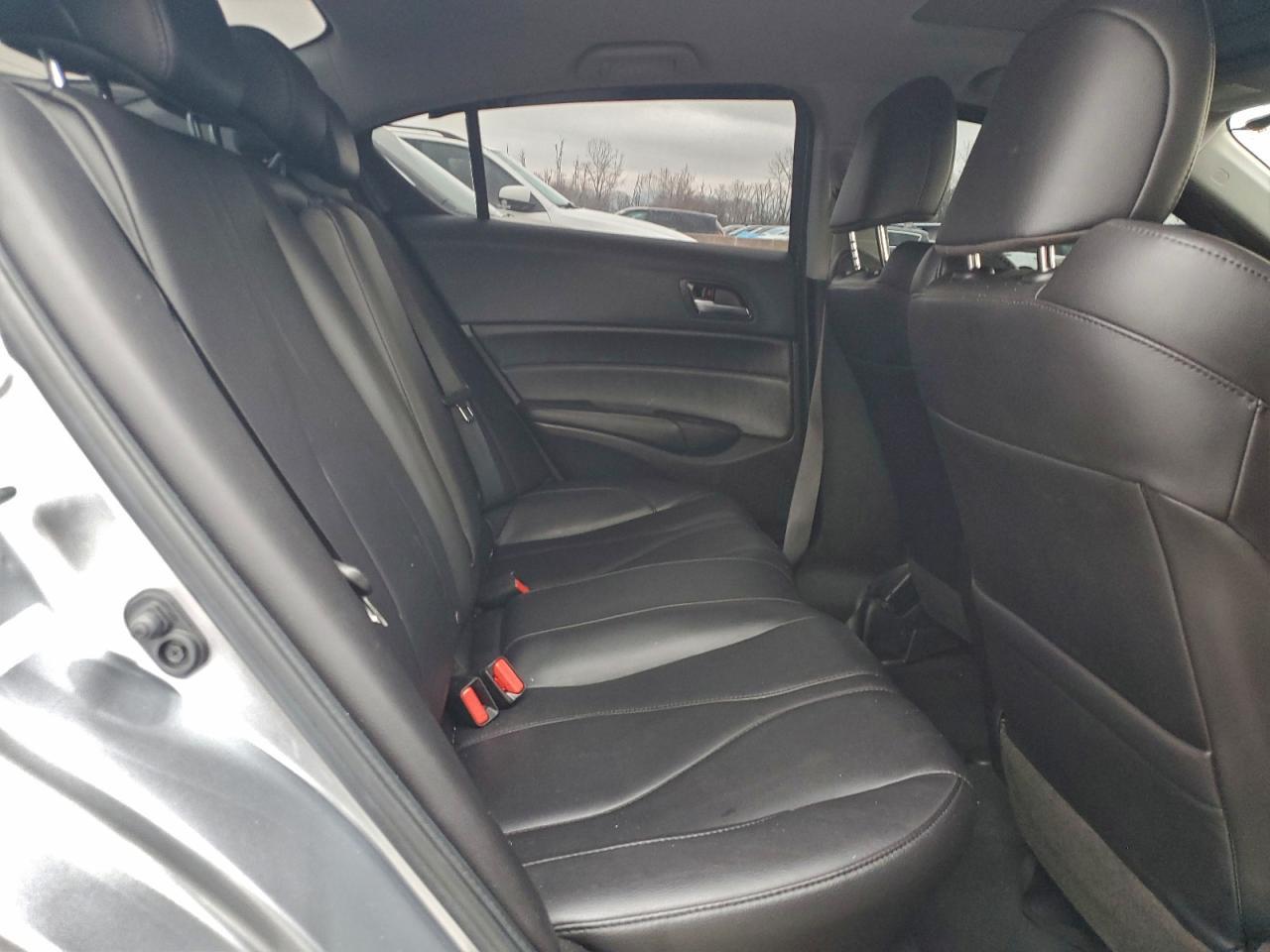 2021 Acura ILX - zdjęcie 10