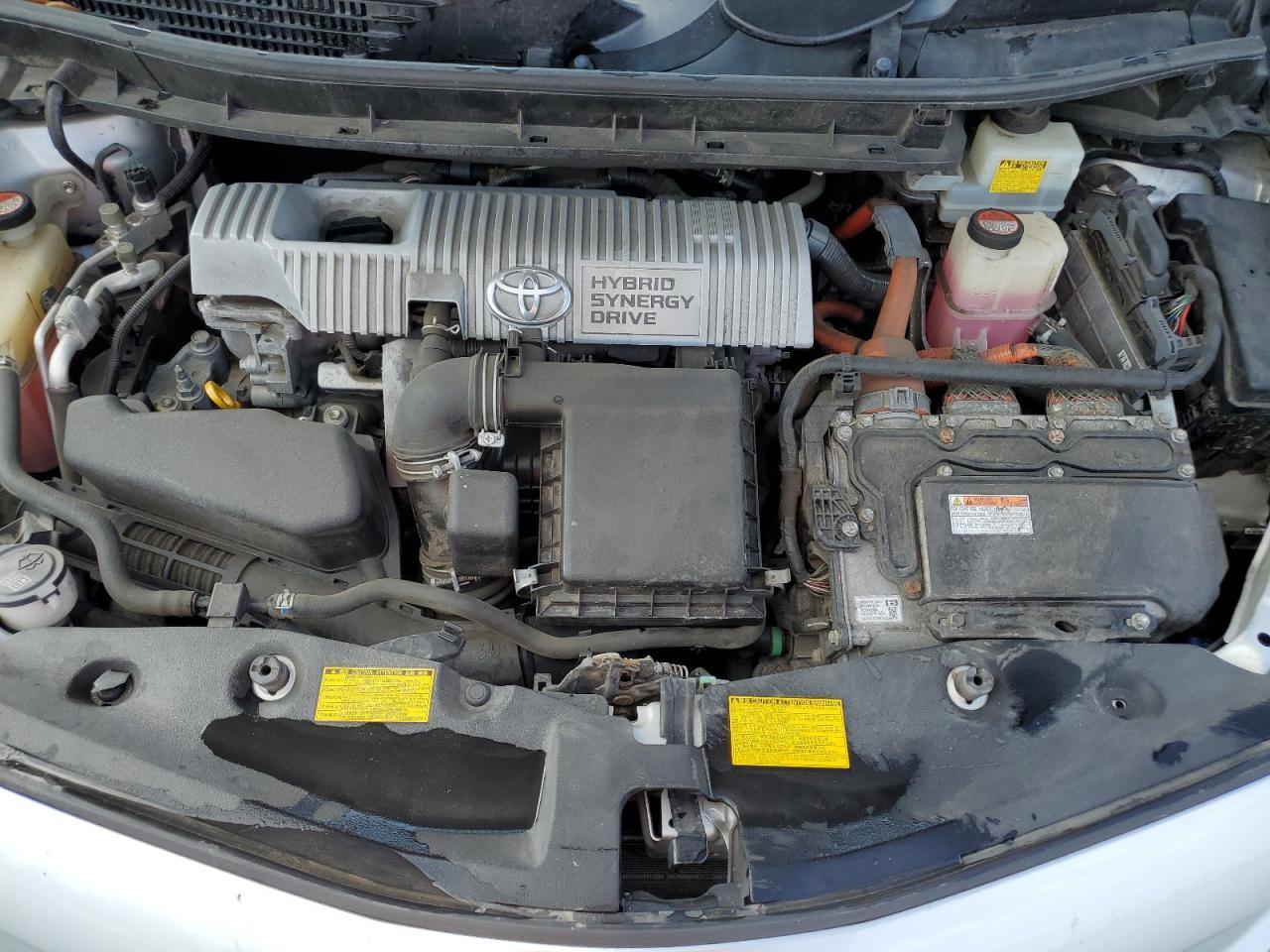 2014 Toyota Prius V - zdjęcie 12