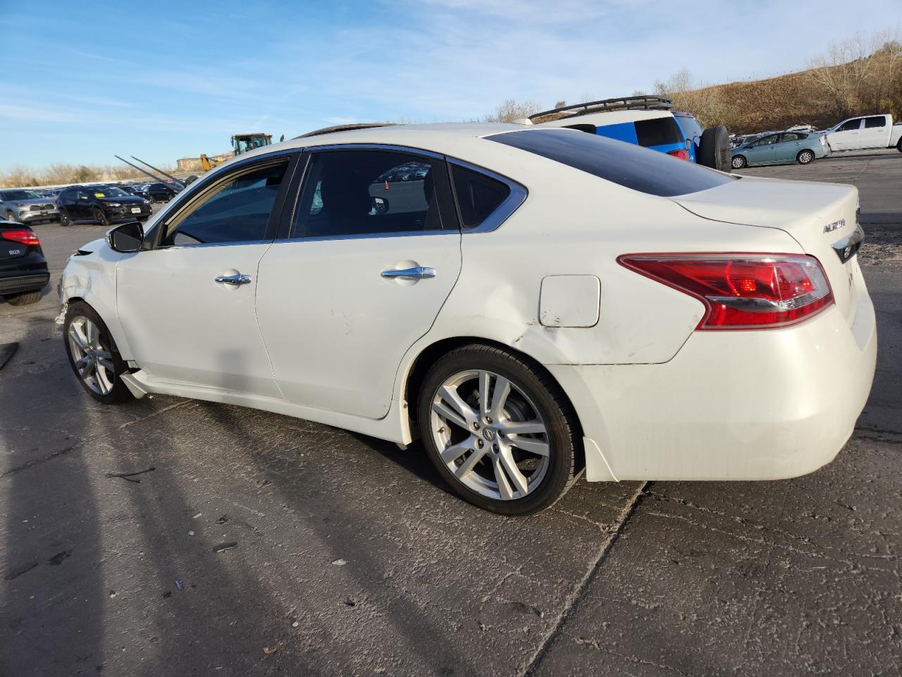 2013 Nissan Altima - zdjęcie 2