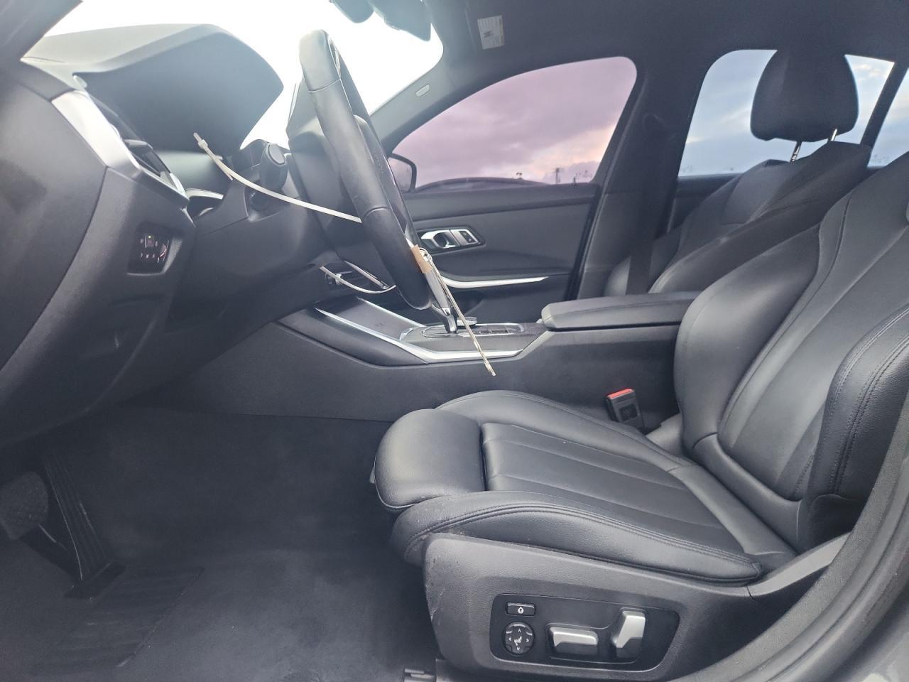 2019 BMW 330I - zdjęcie 7