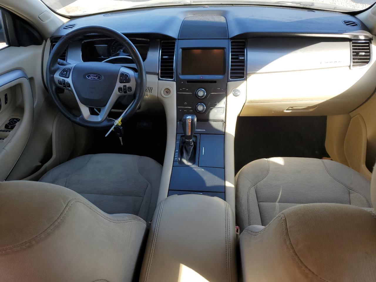 2013 Ford Taurus - zdjęcie 8